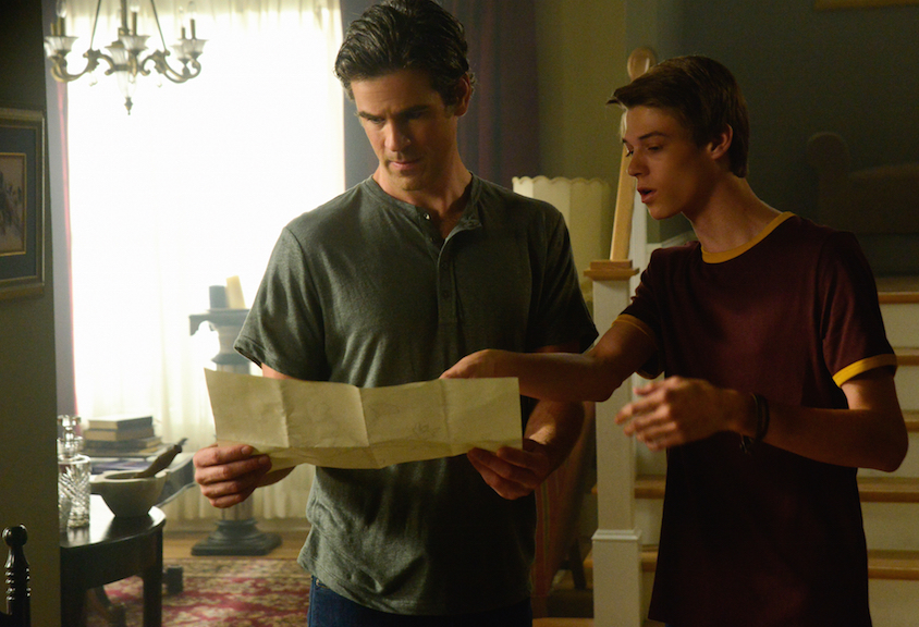 Eddie Cahill as Sam Verdreaux and Colin Ford as Joe McAlister.