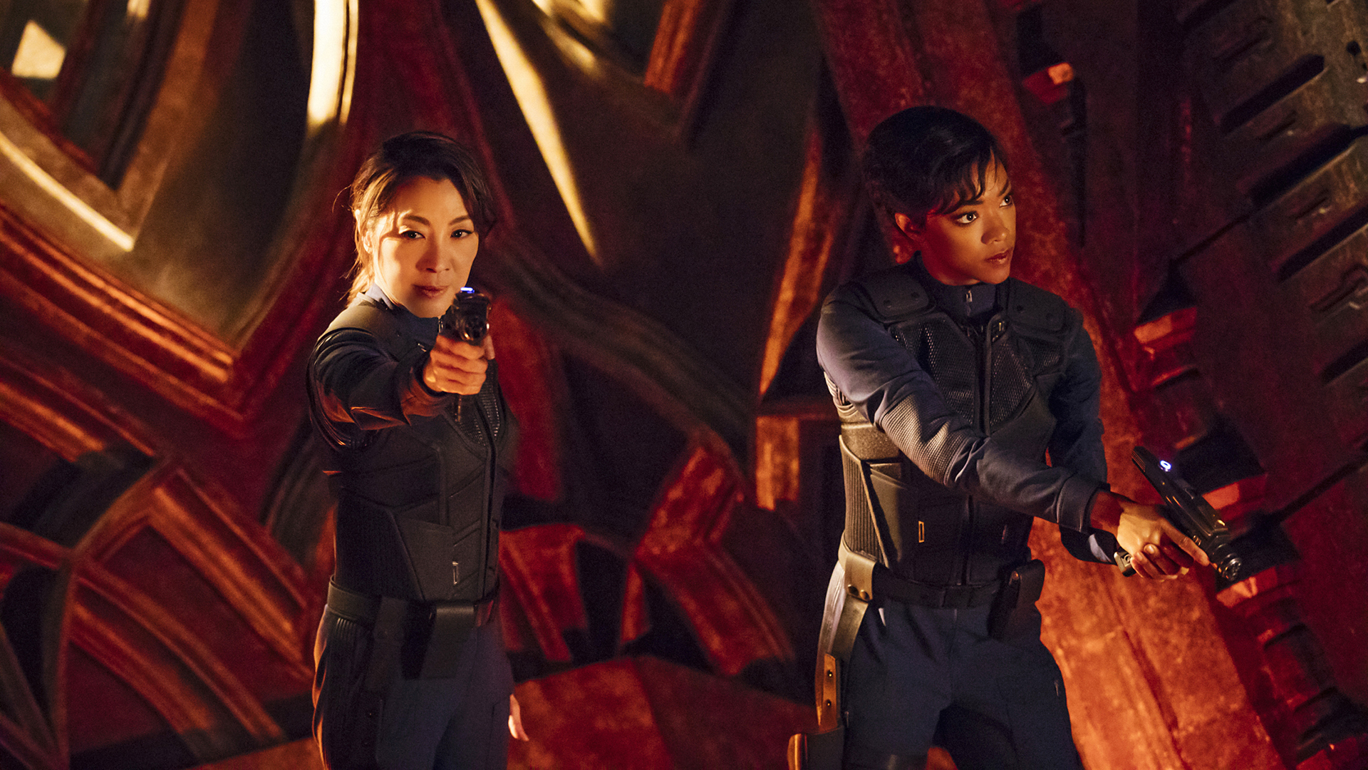 Captain Philippa Georgiou (Michelle Yeoh) and First Officer Michael Burnham (Sonequa Martin-Green)