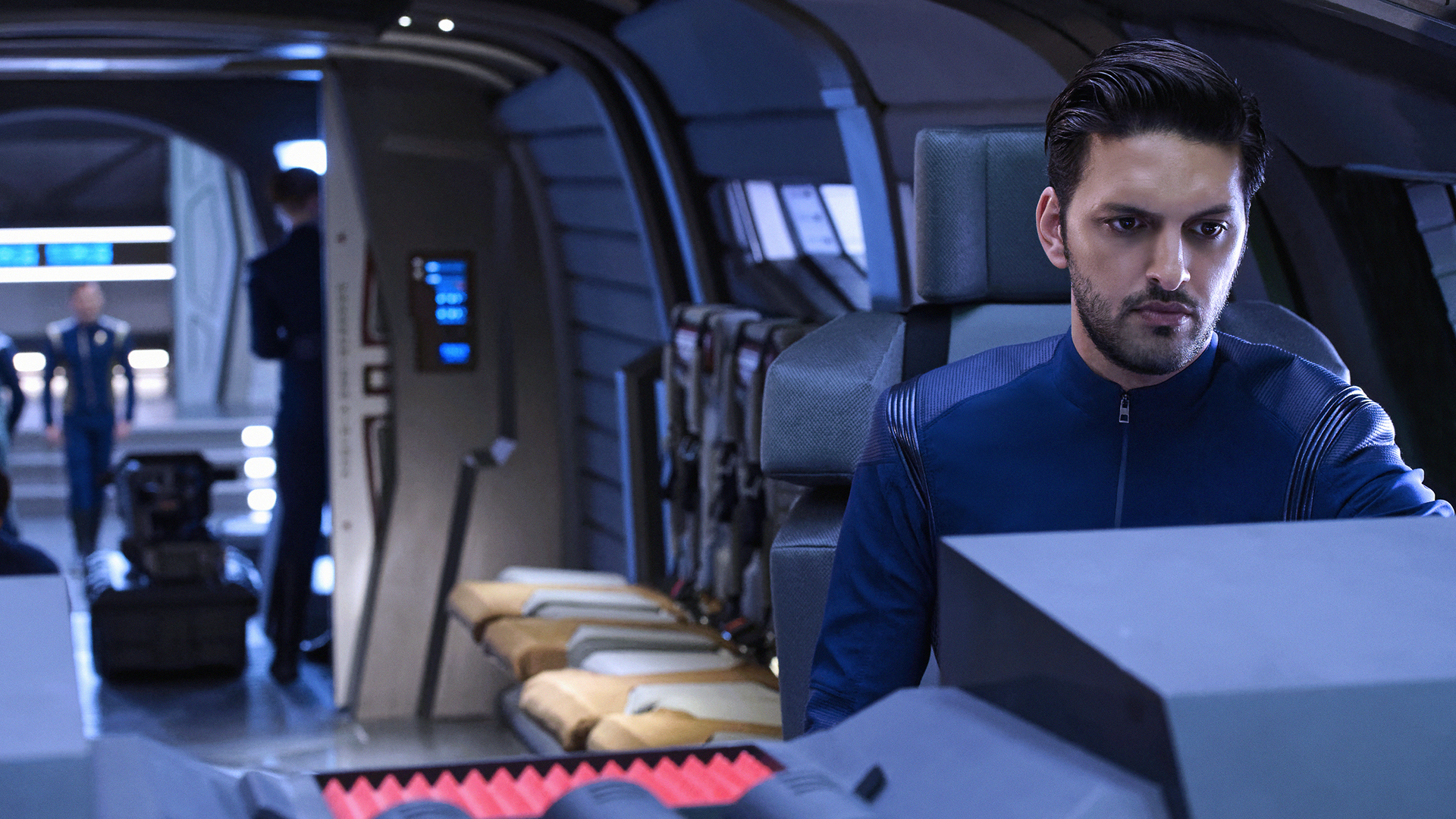Lieutenant Ash Tyler (Shazad Latif)