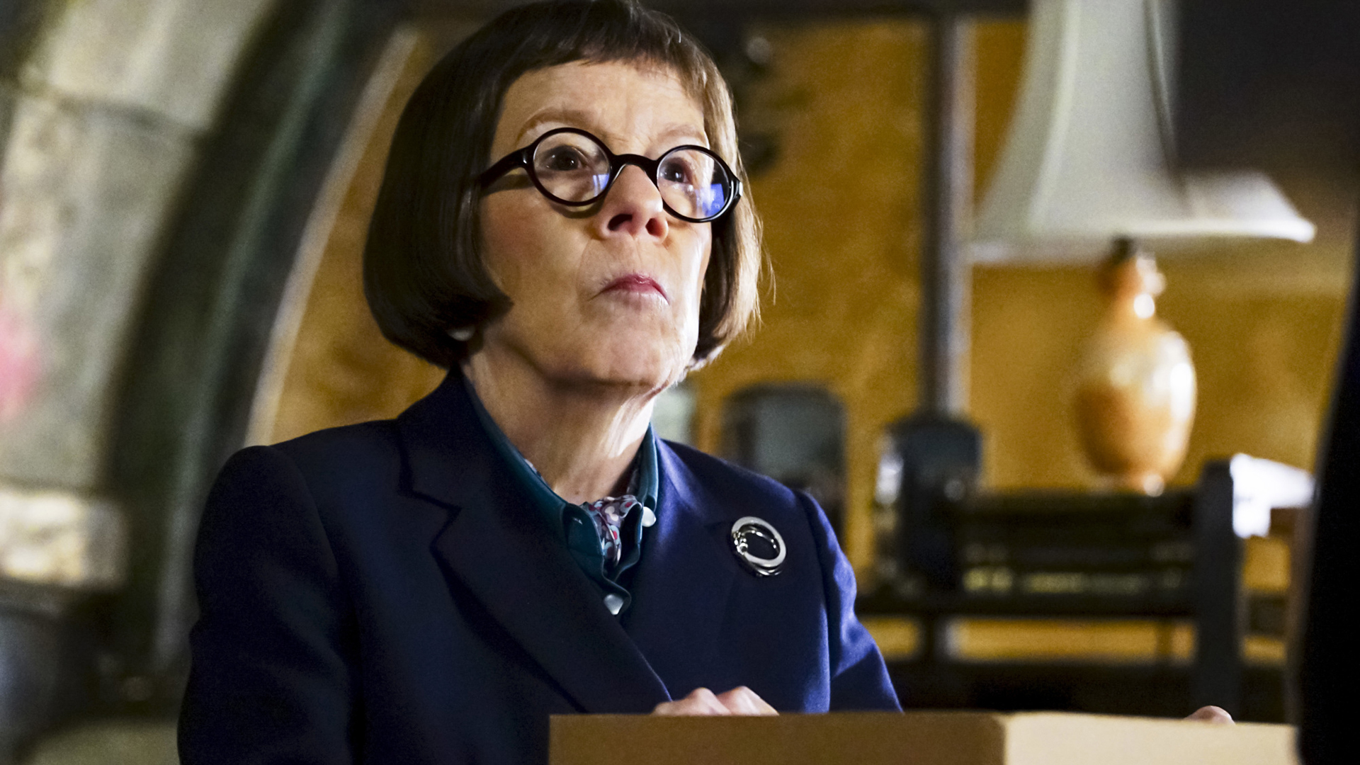 Hetty dispenses some sharp wisdom.