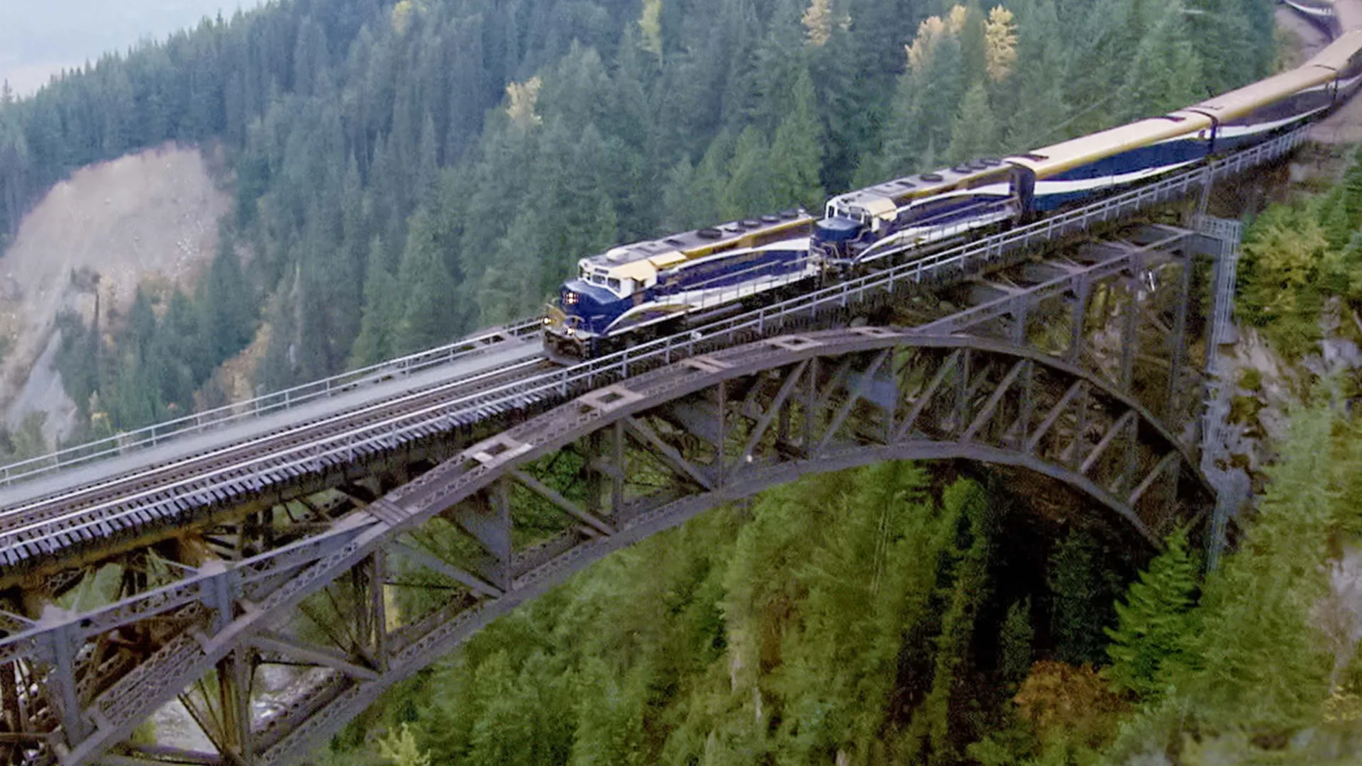 Mighty Trains - Smithsonian Channel - Watch on Paramount Plus