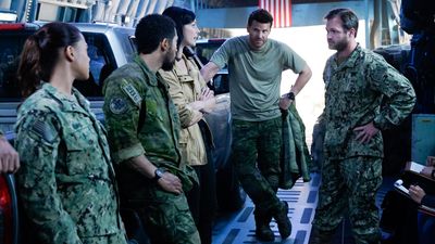 SEAL Team Works To Rescue An Undercover CIA Operative 